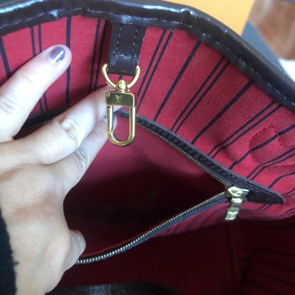 Louis Vuitton Neverfull Damier mm - Picture 13 of 14